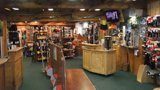magasin vente de ski chez Francis Sports Briançon